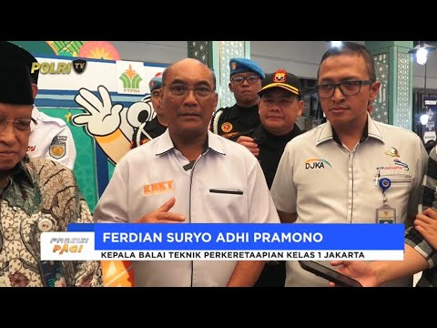 PEMUDIK APRESIASI PENGAMANAN POLRI DI STASIUN PASAR SENEN