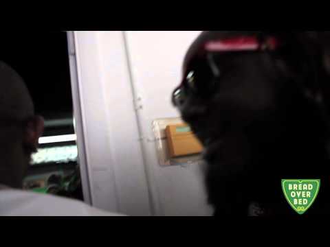 TUNECHI vs. T-PAIN fans Pt.1