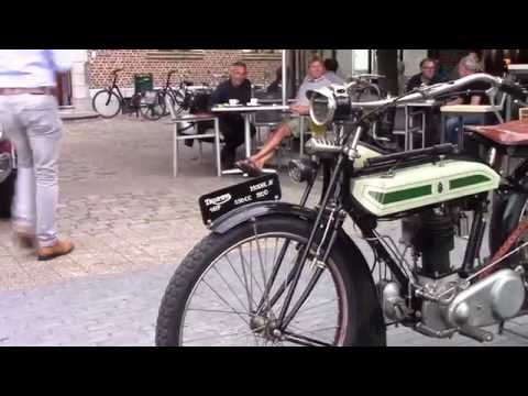 1920 Triumph Model H at Oldtimers@Bree