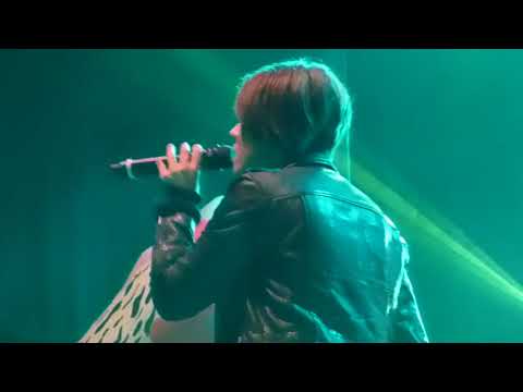 4/13 Tegan & Sara @ Regina Folk Festival, SK, Canada 8/12/17
