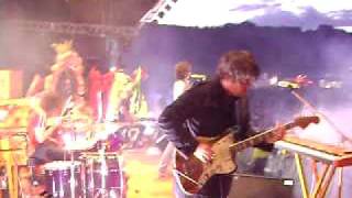 The Flaming Lips @ Rockness 2099: Mountain Side - Steven lets loose on the guitar