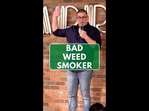 I'm a TERRIBLE weed smoker! #shorts #standupcomedy #standup #comedy