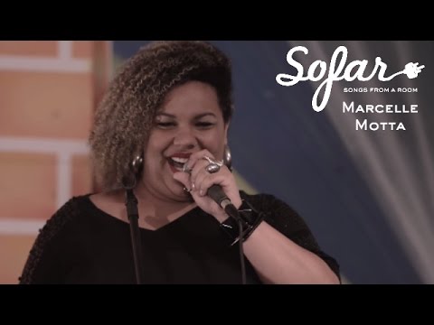 Marcelle Motta - Deixa / O morro não tem vez (Vinicius de Moraes) | Sofar Rio de Janeiro