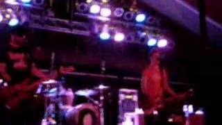 cartel playing wonderwall