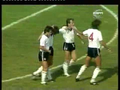 1986 World Cup - England 3-0 Poland.wmv