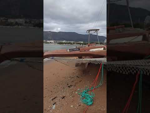 Почему в геленджике сильные ветра. Нордост в геленджике. Почему в геленджике сильные ветра. Почему в геленджике сильные ветра. Смерч в геленджике 26 июля 2022.