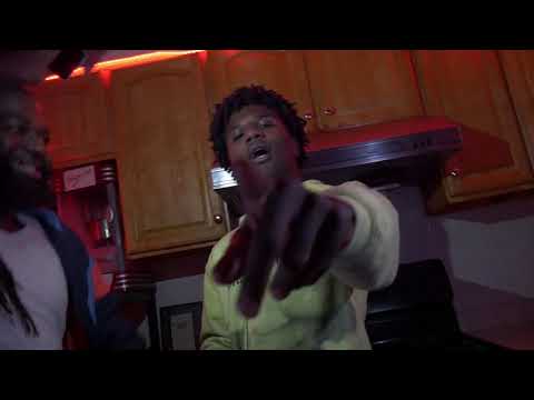 WHO AUZZ - 16 PINTZ (OFFICIAL MUSIC VIDEO)