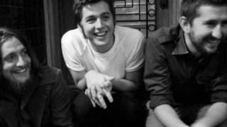 The Vasco Era - Honey Bee (When It Was Making Weird Love Songs)