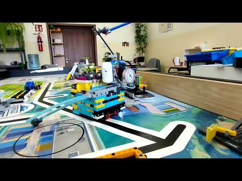 FLL Cargo Connect 140 points run