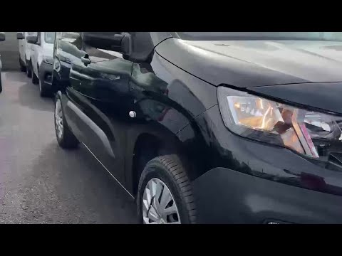 Peugeot Partner PARTNER PROFESSIONAL PLUS 1.5 ** € - Image 2