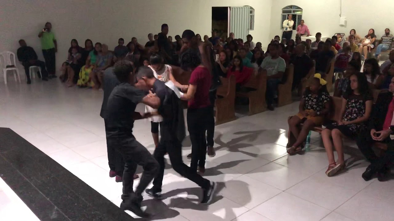 Peça Teatral: O Resgate da Família