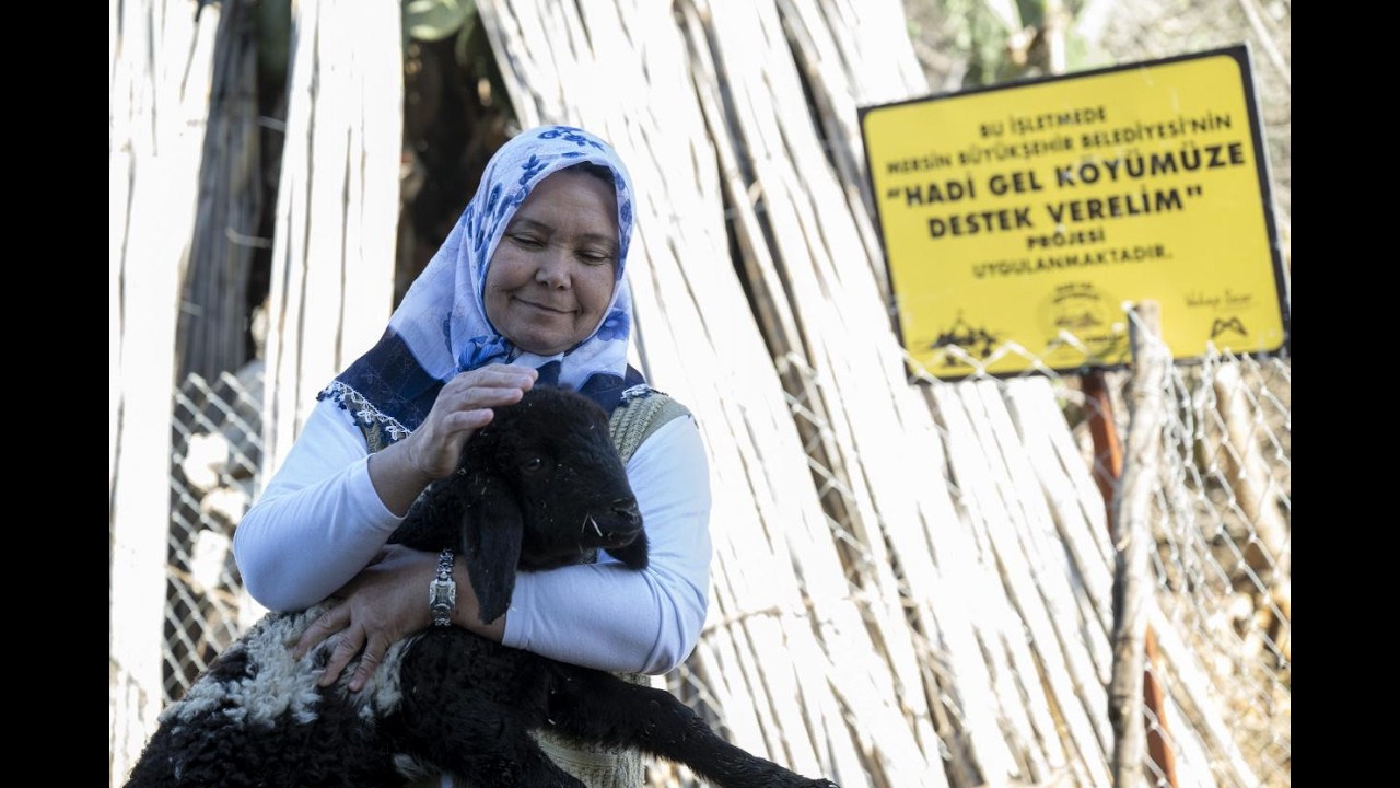 KADINLAR MERSİN BÜYÜKŞEHİR İLE HAYATI BAŞTAN YAZIYOR