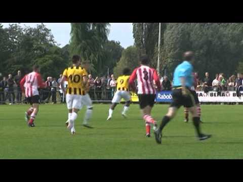 John van den Brom vertrekt naar Anderlecht