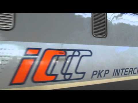 EP09-009 (EU: 150 019-4) z EiC 1621 "ViADRiNA" (WAWA.WSCH.-WR.GŁ.) - wjazd na WR.GŁ.