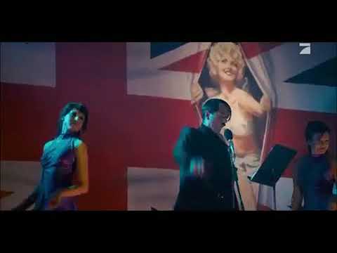 Hatler singt karaoke   Dschinghis Khan  aus dem film Neues vom Wixxer