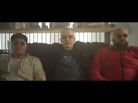 YoungCzuux-Tak Jak Pikachu (od tyłu)