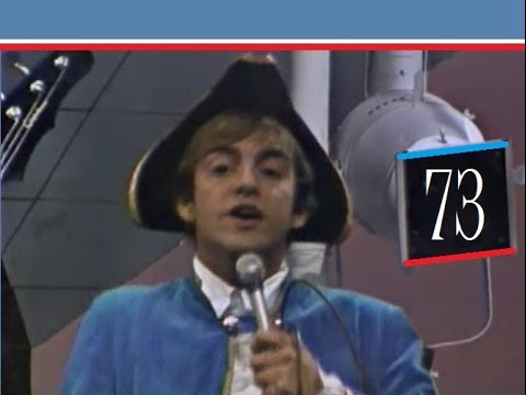 "Steppin Out" ★ PAUL REVERE & THE RAIDERS ★ Hullabaloo '65