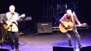 "Under The Mask Of Happiness" - Graham Parker @ Shepherd's Bush, London 11 Nov 2016.