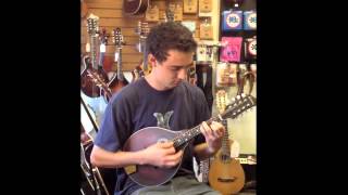 Video thumbnail for Eastman Mandolin MD304 by Nowa Crosby | Randolin Music