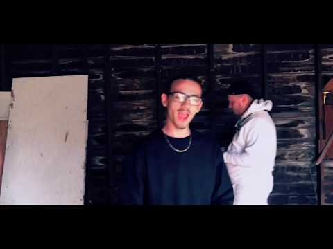Blaze Feat. DTooDope - Flexin & Finessin
