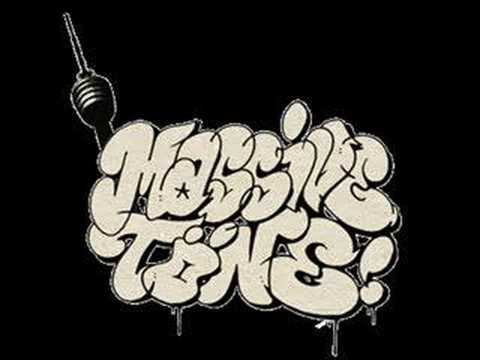 Massive Töne - Schoß der Kolchose