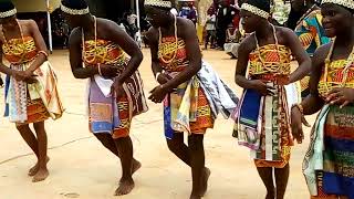 GHANAIAN CULTURE: Adowa dance