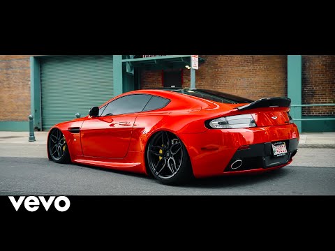 Sneaky Ollie, D4RRYL & Ben Haydn - Taking Off (BASS BOOSTED)