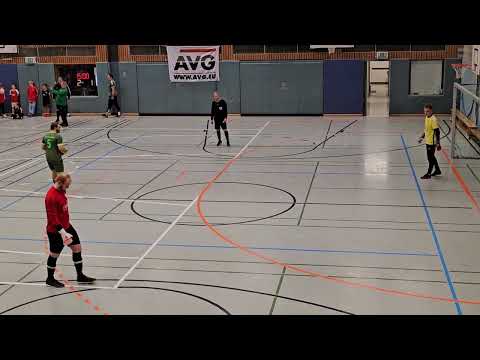 Das 9 m Schiessen um den 3. Platz bei der 34. Hallenstadtmeisterschaft am 13.01.2024 in Goch.