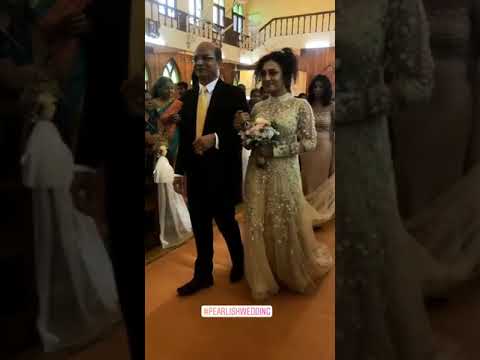 Pearle Maaney's royal entry to the Church for wedding | Pearle Maaney | Pearlish Wedfing