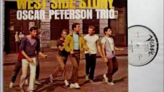 I Feel Pretty - Oscar Peterson Trio