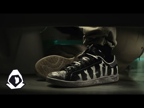 Carla’s Dreams - Adidasii gri