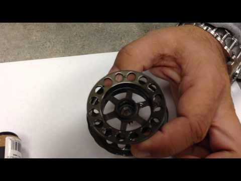 Ice Spooler Elite: Left or Right Handed Retrieve