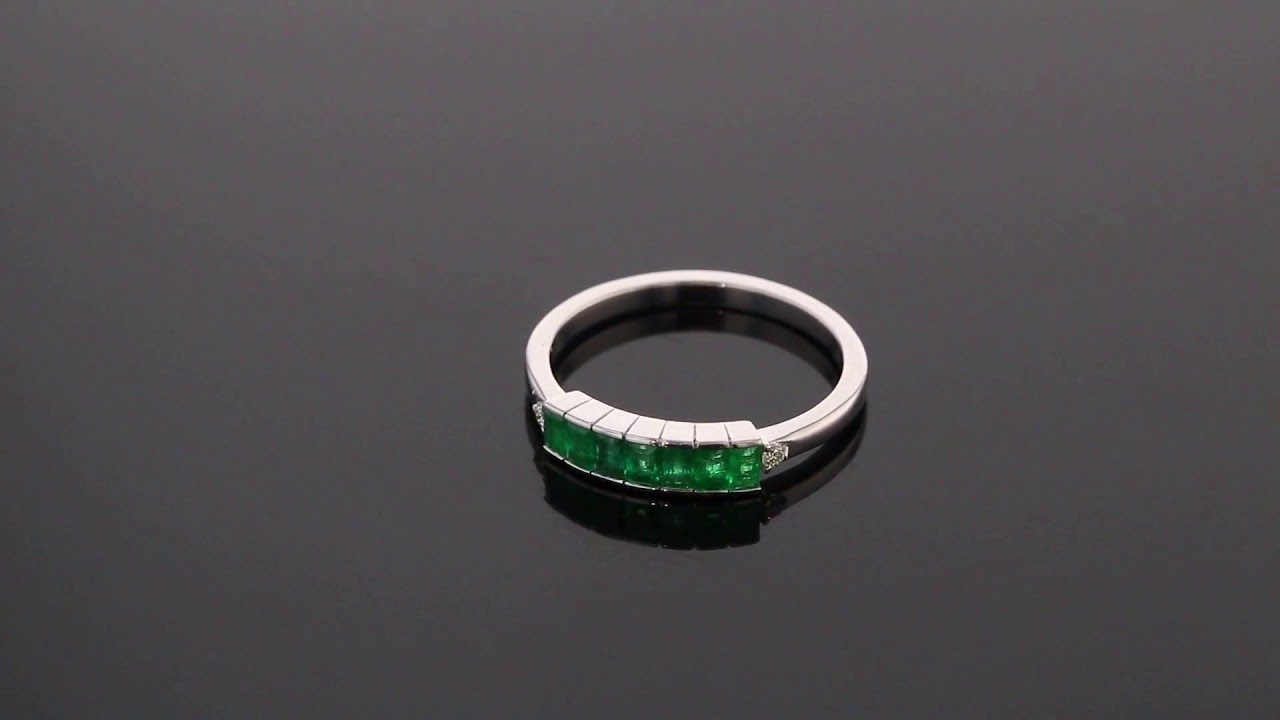 Where to Buy Emerald Wedding Bands