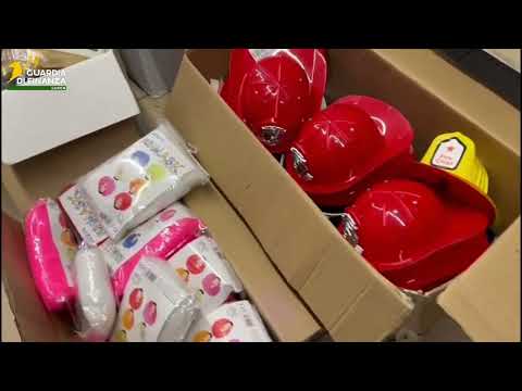 Sequestro di articoli di Carnevale non sicuri - l'operazione della guardia di finanza