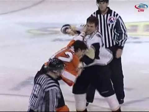 Garrett Klotz vs Wade Brookbank