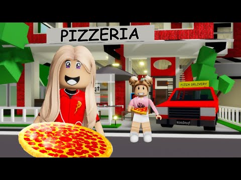 I OPENED THE BEST PIZZERIA!! **BROOKHAVEN ROLEPLAY** | JKREW GAMING