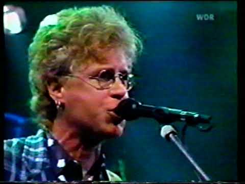 Bruce Cockburn -   Hamburg, West Germany  -  Feb 22 1985