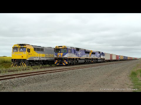 7922V SCT / SBR / WCL Container Train Overtakes QUBE Grain Train (21/10/2019) - PoathTV Railway