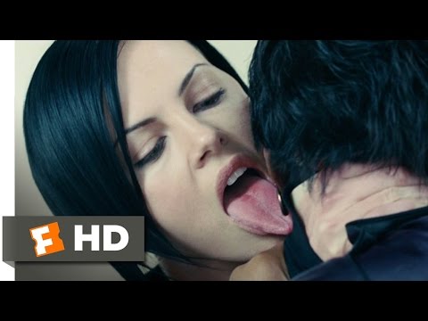 Aeon Flux (6/10) Movie CLIP - Found You (2005) HD
