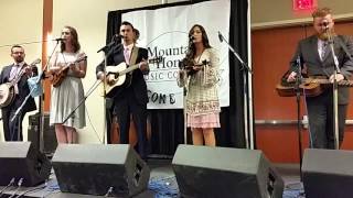 Runaway Train - Flatt Lonesome at IBMA 2015