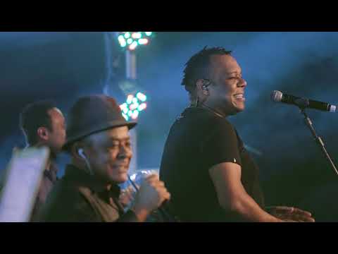 Grupo senzala - Jackson do pandeiro  (Ao vivo)