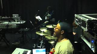 Soul Train Award band jammin to Dionne Farris &quot;I Know&quot;