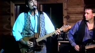 WILLIE NELSON & ELVIS PRESLEY IMPERSONATION- "LOVE ME TENDER"