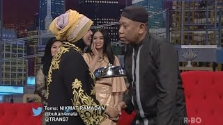 Download lagu Susi Similikiti Istri Tukul Arwana Jadi Bintang Tamu Di Bukan Empat Mata mp3