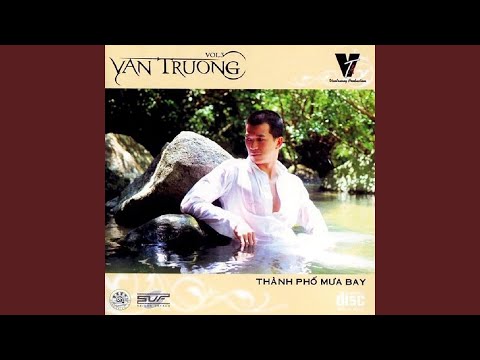 Thể hiện bởi Vân Trường