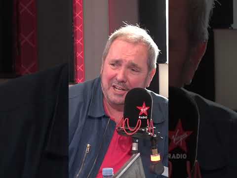 Alan Fletcher AKA KArl Kennedy on the top 3 neighbours scenes 🏡 #shorts #neighbours #kylieminogue