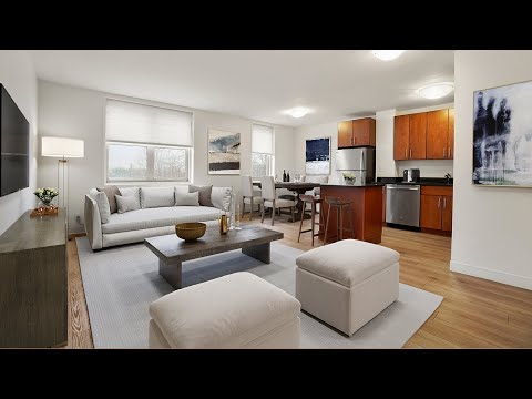 11 Camelot Ct. — Brighton