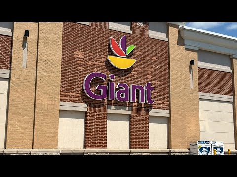 Giant Courthouse Road