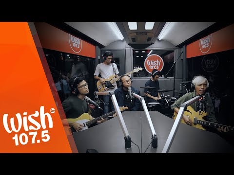 Munimuni performs “Sa Hindi Pag-alala” LIVE on Wish 107.5 Bus