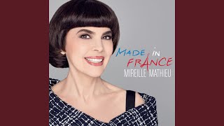 Kadr z teledysku La fête à la galette tekst piosenki Mireille Mathieu